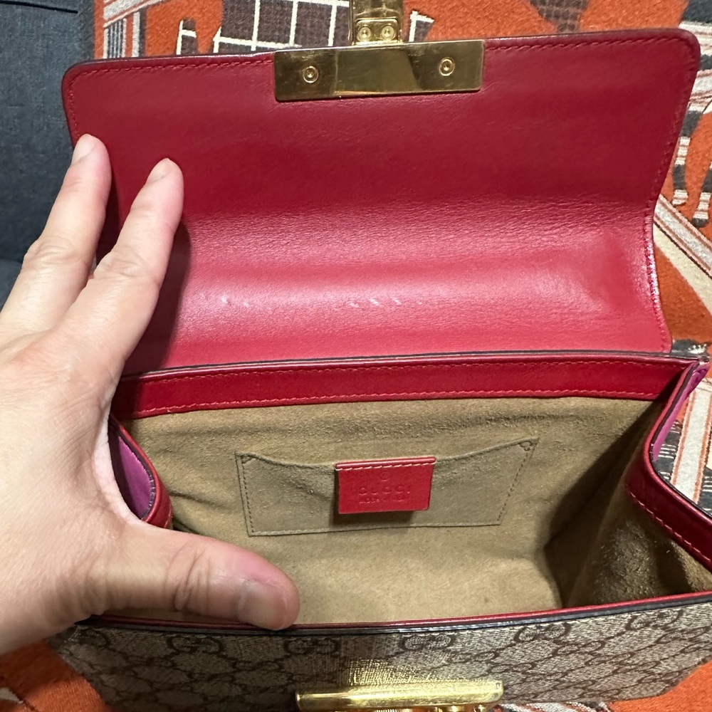 GUCCI ❤️🌟PADLOCK GG SUPREME MONOGRAM BAG W/ LEATHER TRIMMING ⭐️ - Picture 8 of 11